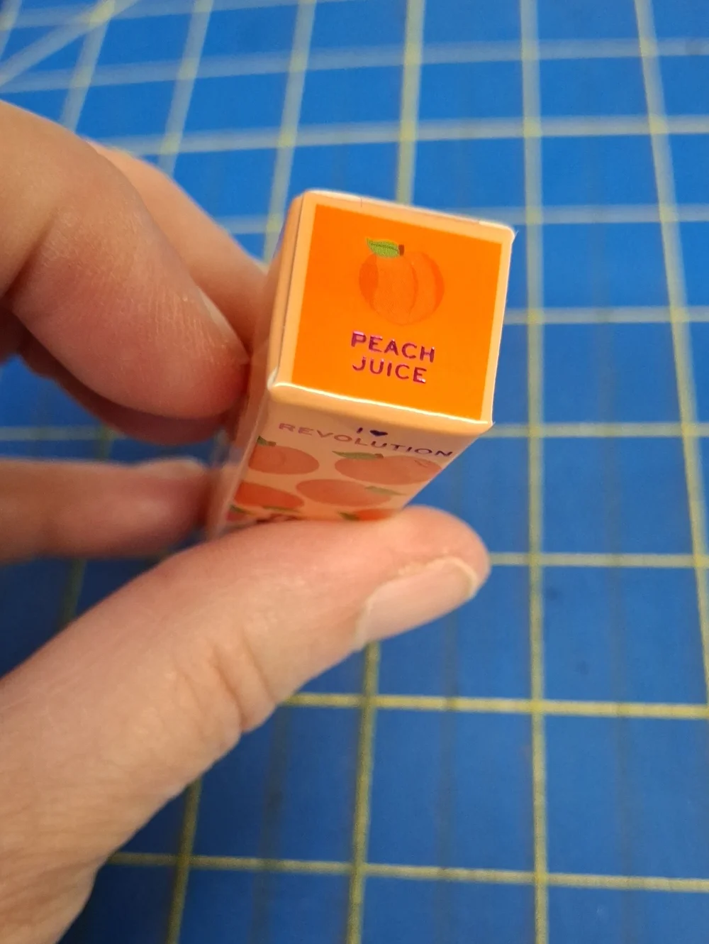 Revolution Tasty Peach Lip Oil — Peach Juice